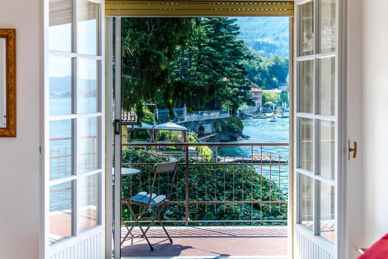 B&B La Luna Como Pognana Lario Bed & Breakfast