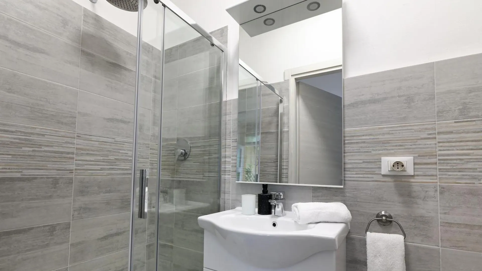 Bed & Breakfast B&B La Luna Como Pognana Lario Italien
