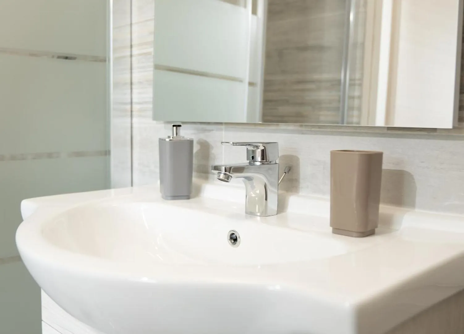 B&B La Luna Como Pognana Lario Bed & Breakfast
