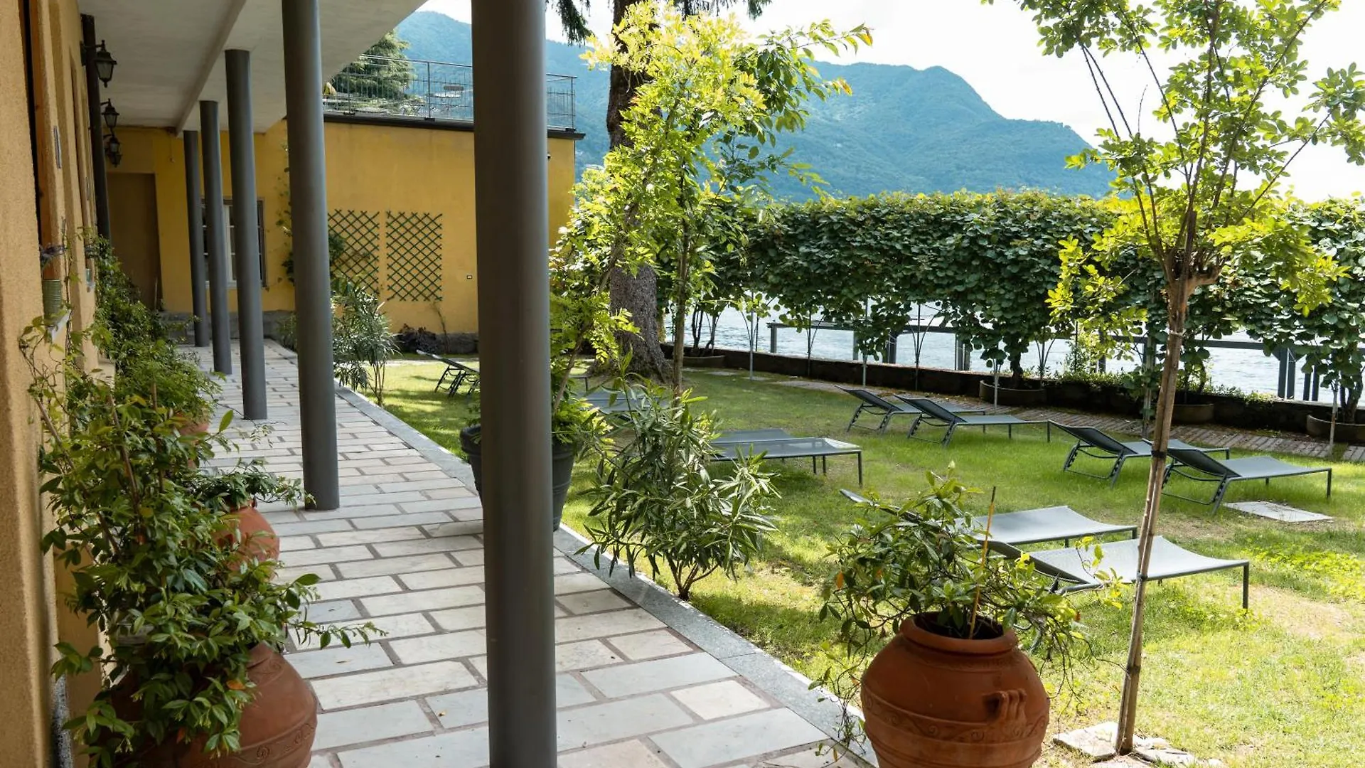 B&B La Luna Como Pognana Lario 0*,  Italien