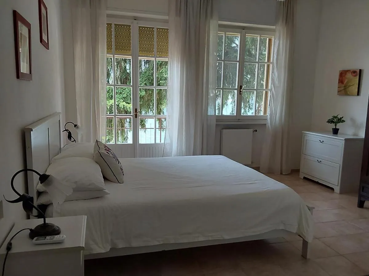 Couette-café B&B La Luna Como Pognana Lario Italie